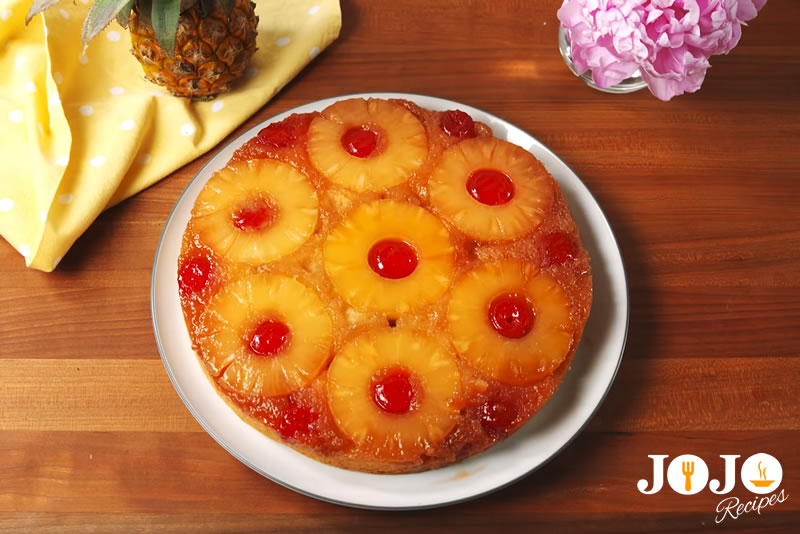 How Long to Cook Pineapple Upside Down Cake