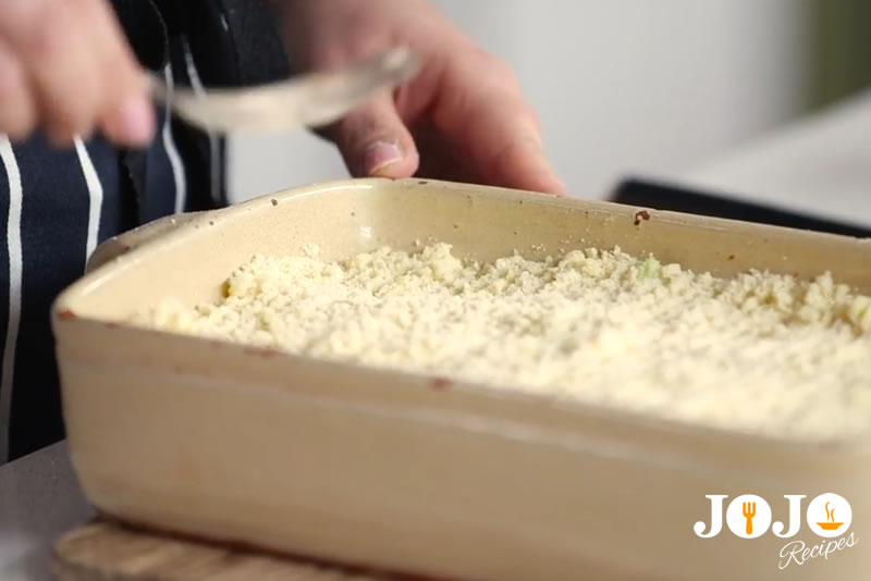 How To Make Apple Crumble - #5 Step

