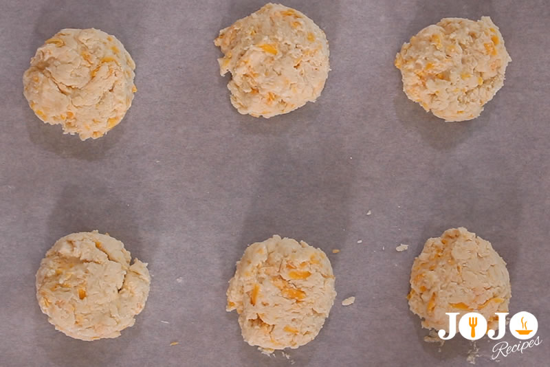 How To Make Red Lobster Biscuit - #3 Step